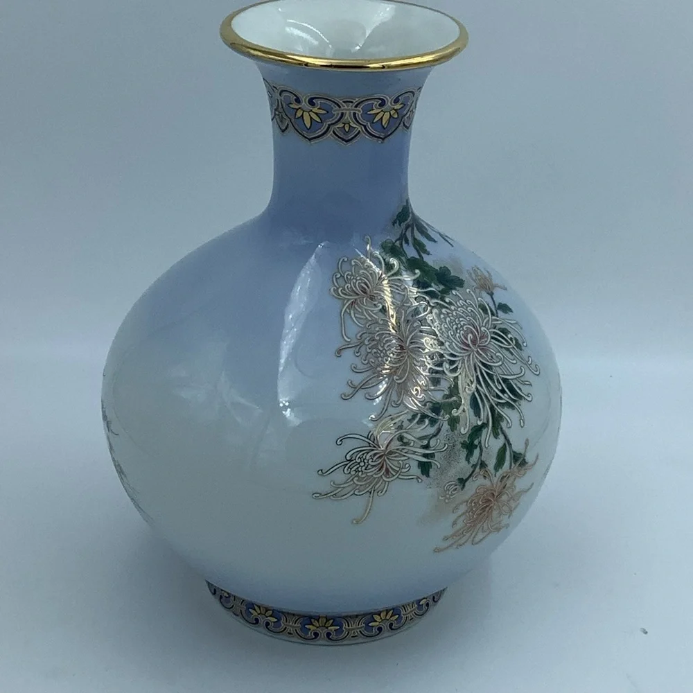 Kyoto Blue Porcelain Vase